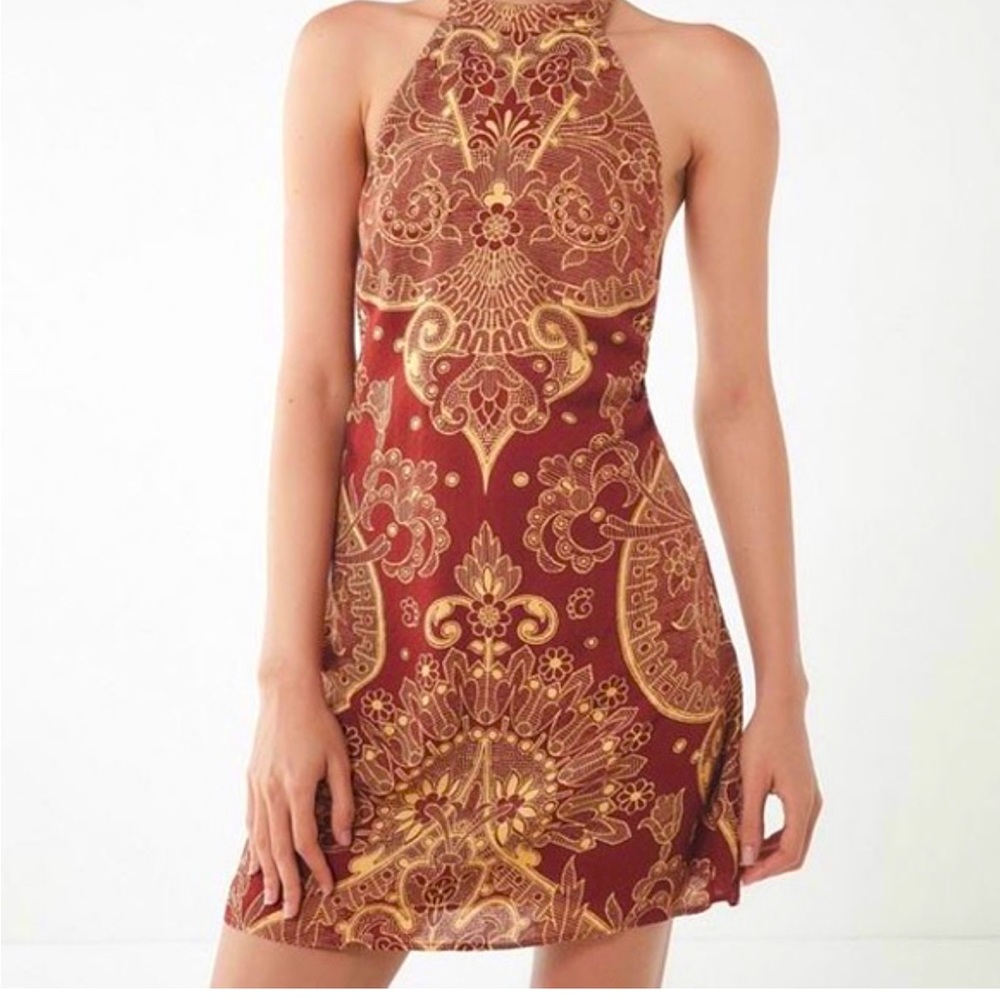 Beautiful UO dress!